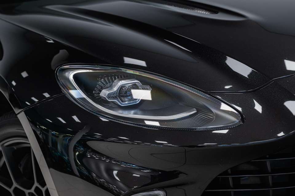 Car picture 11