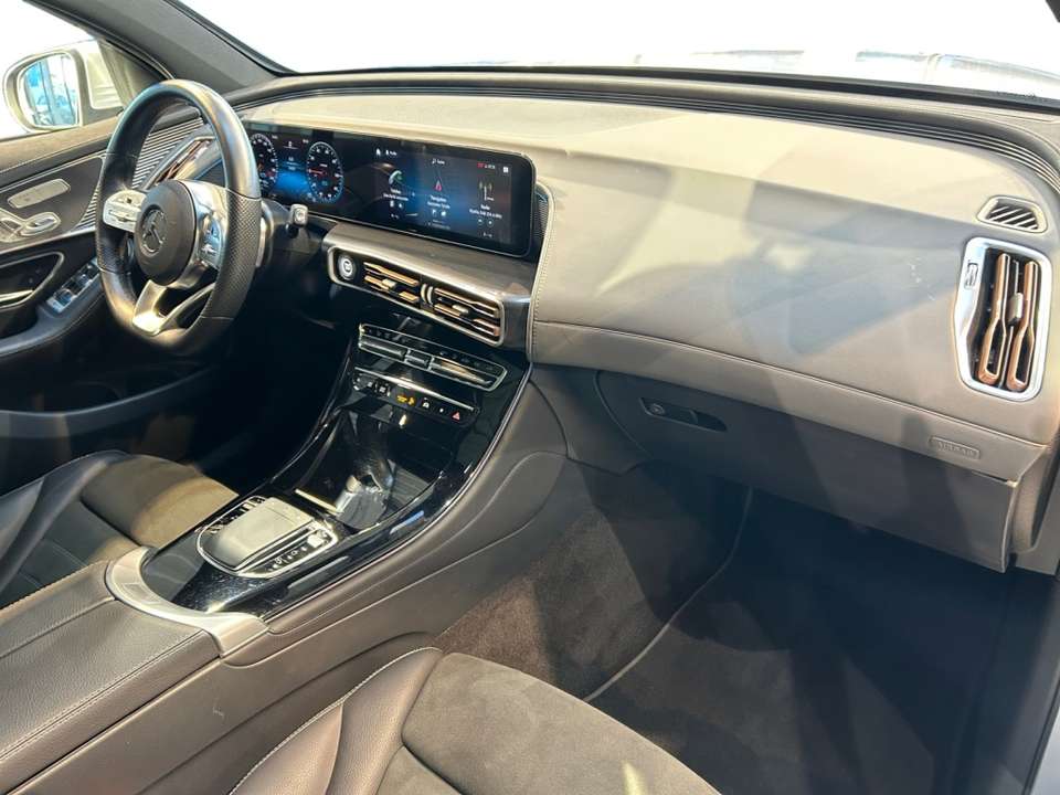 Mercedes-Benz EQC 400 - Imagem 4