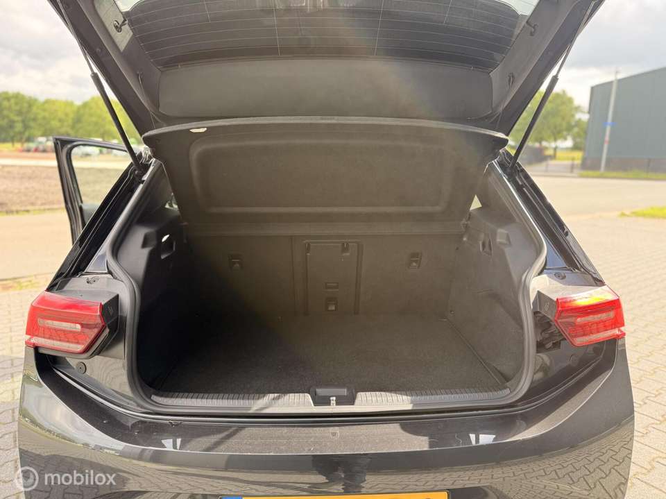 Car picture 16