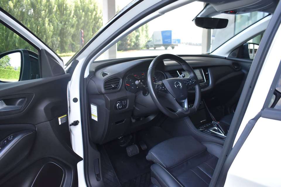 Car picture 12