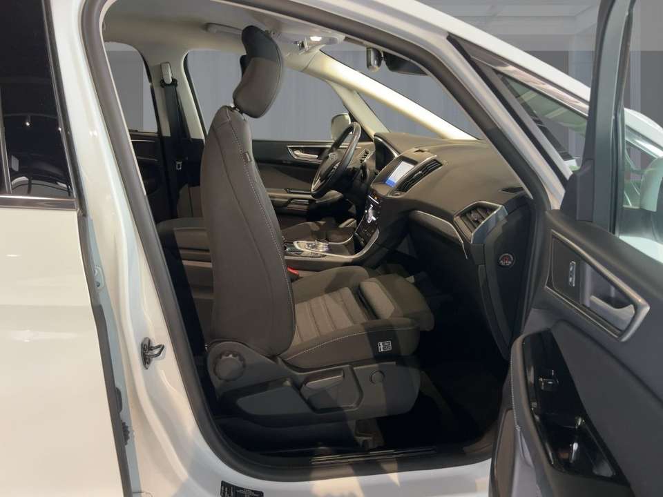 Ford S-Max - Imagem 9