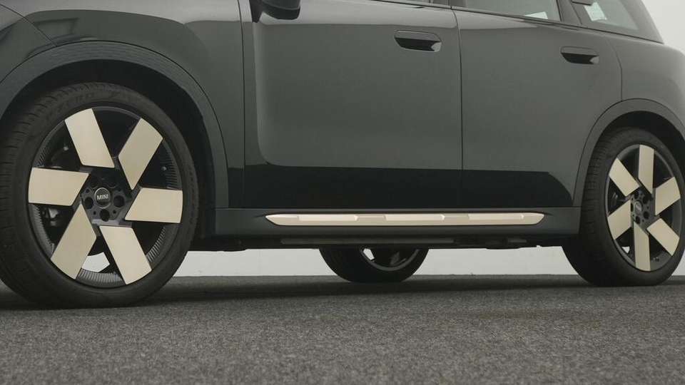 Car picture 17