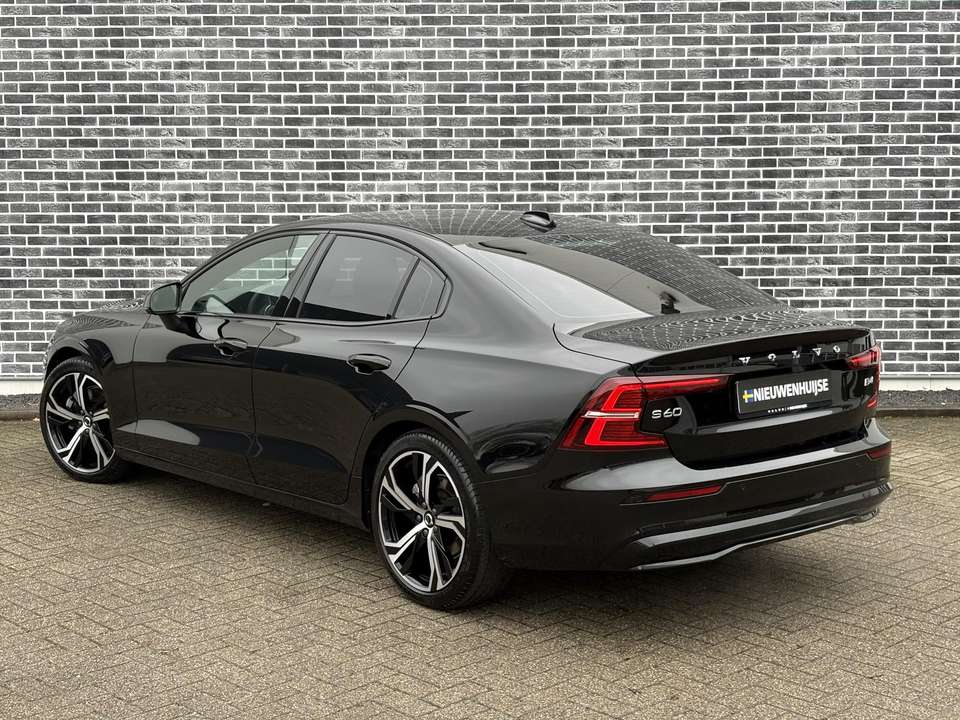 Volvo S60 - Imagem 4
