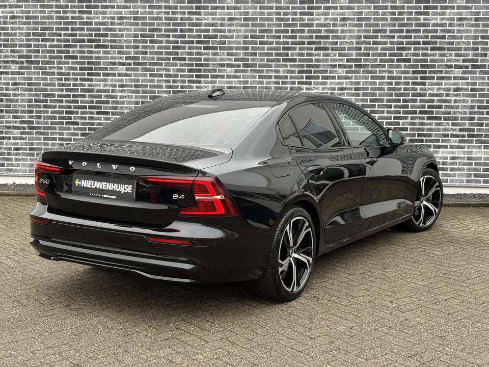 Volvo S60 - Imagem 5