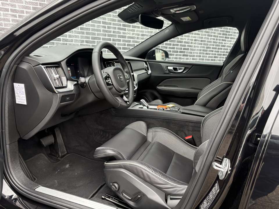 Volvo S60 - Imagem 7