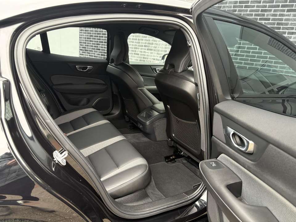 Volvo S60 - Imagem 9