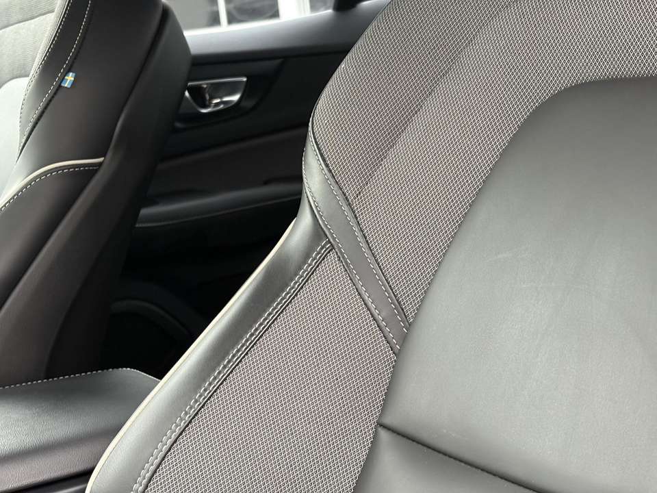 Volvo S60 - Imagem 12
