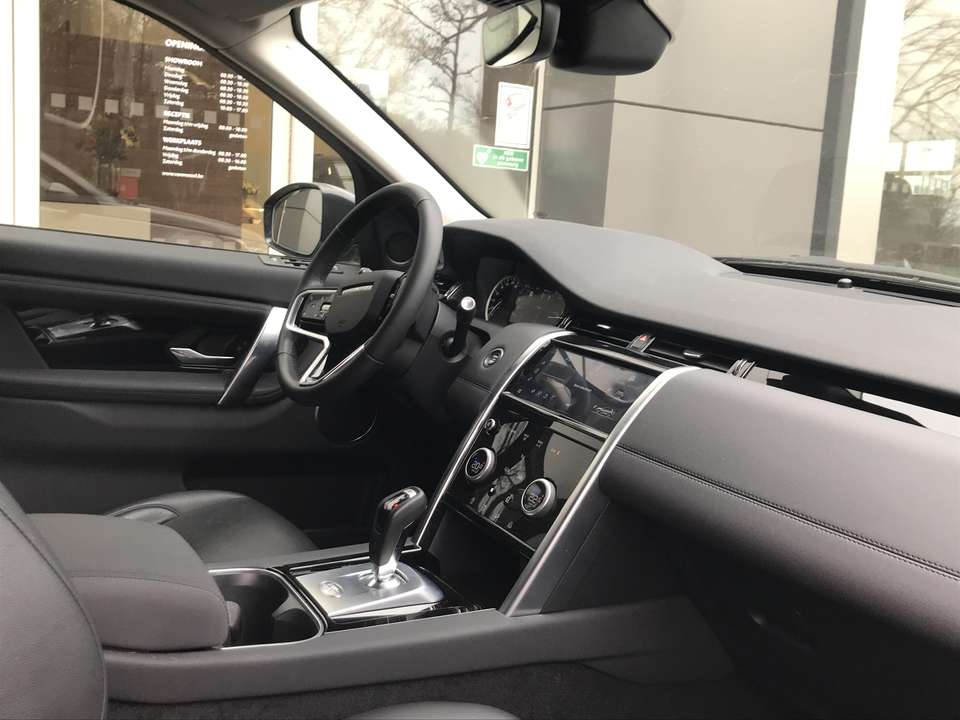 Land Rover Discovery Sport - Imagem 4