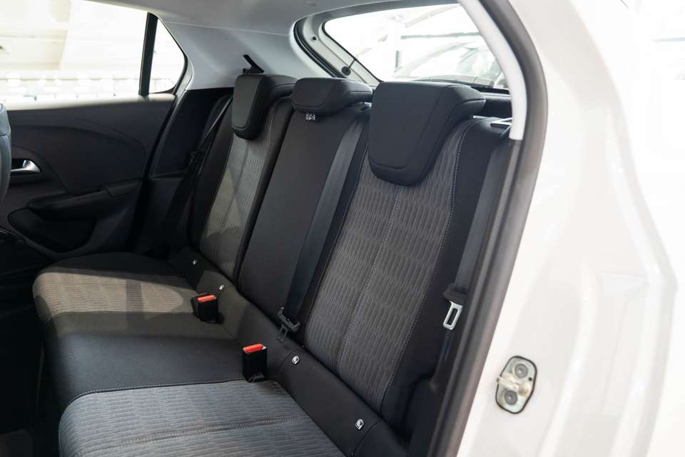 Car picture 9