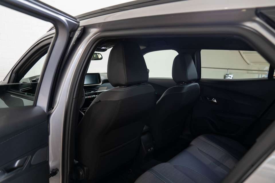 Car picture 9