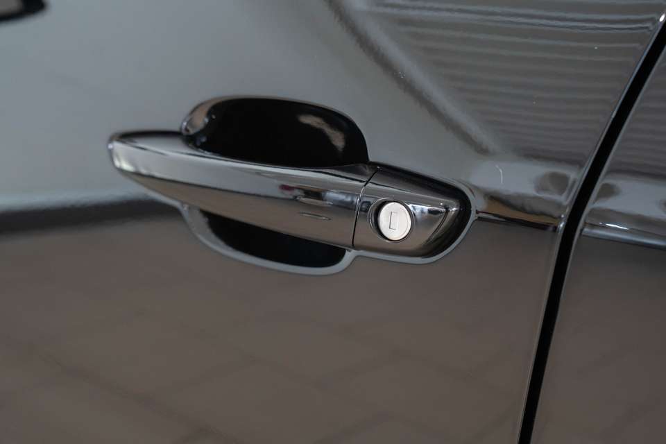 Car picture 10