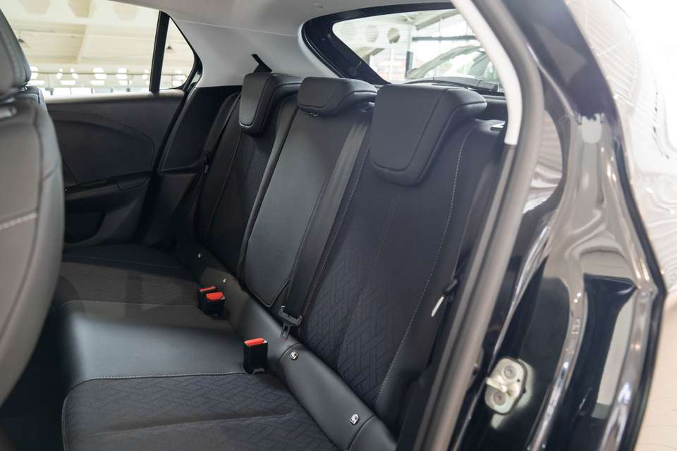Opel Corsa - Imagem 12