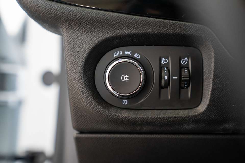 Opel Corsa-e - Imagem 14