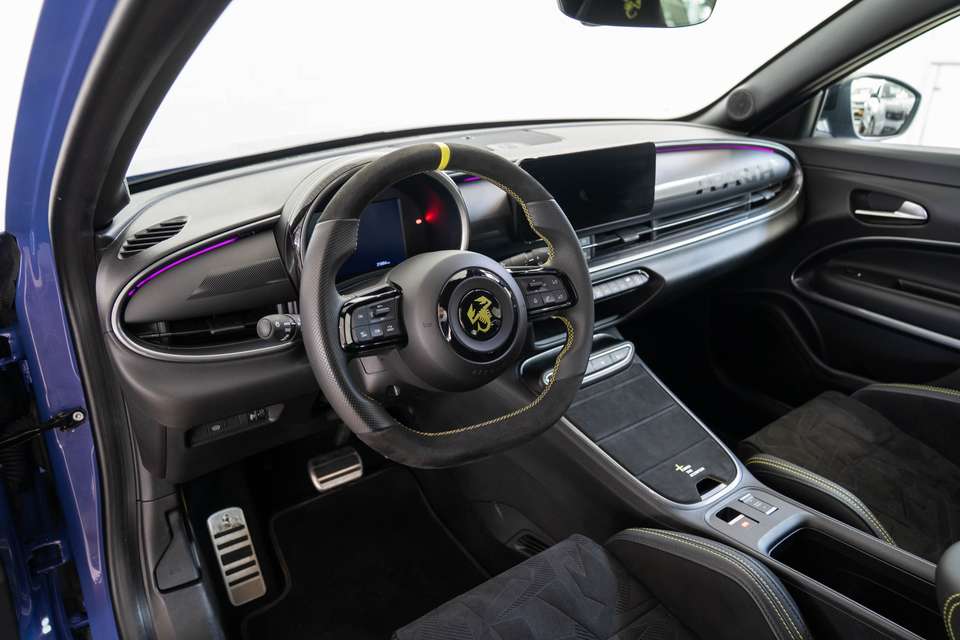 Car picture 14