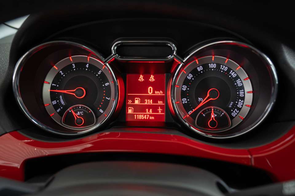 Opel Adam - Imagem 14