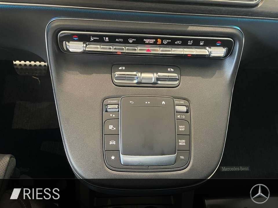 Car picture 11