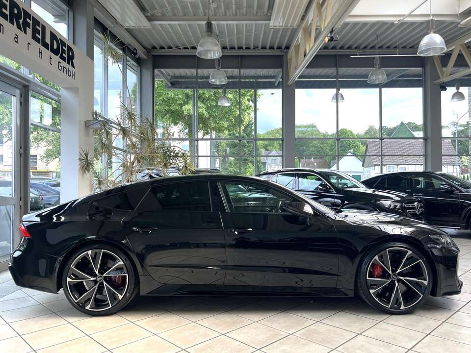 Car picture 2