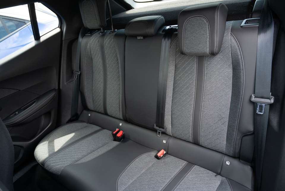 Car picture 5