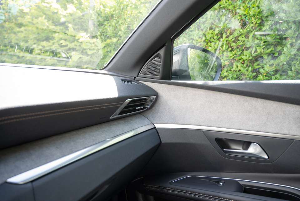 Car picture 10