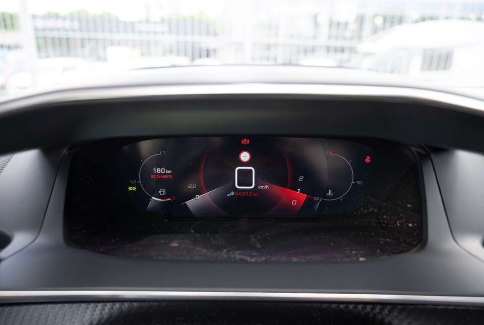 Peugeot 2008 - Imagem 14