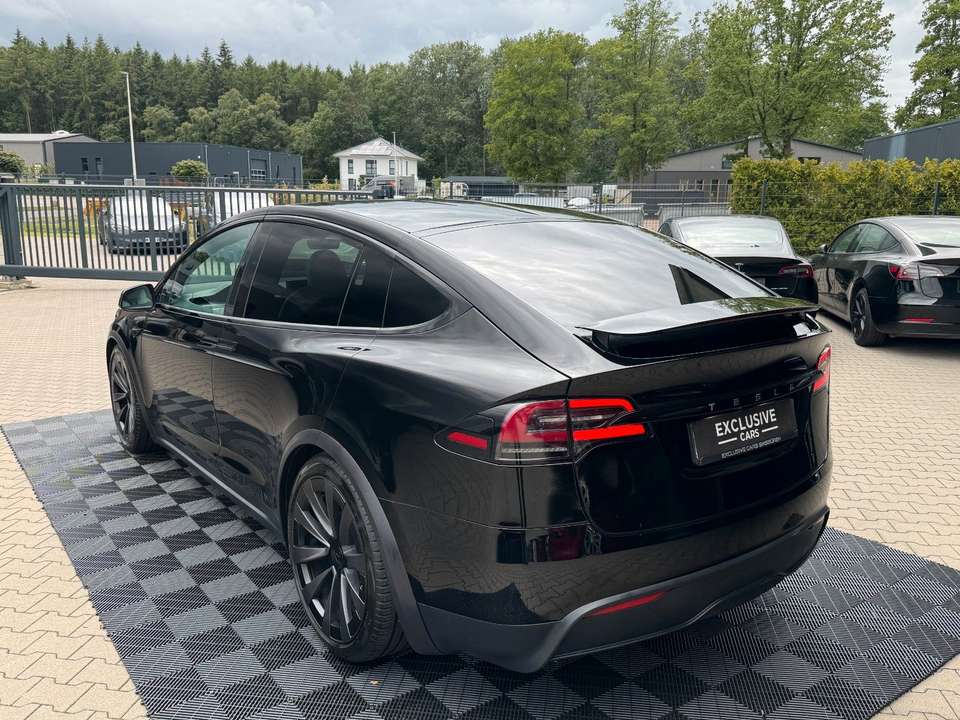 Car picture 9