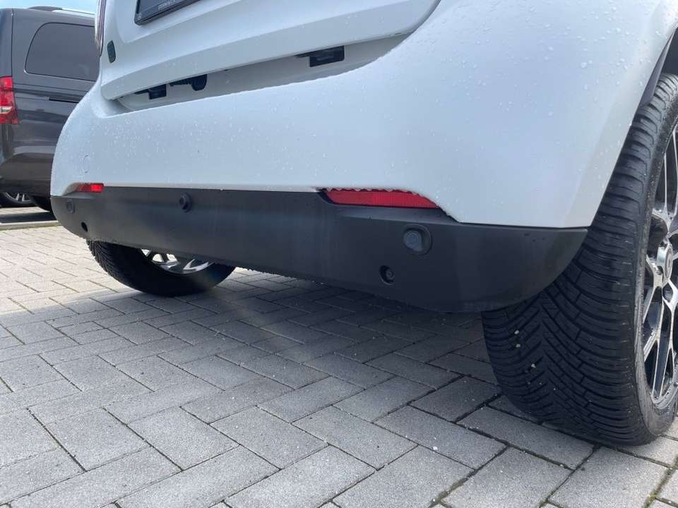 Car picture 11