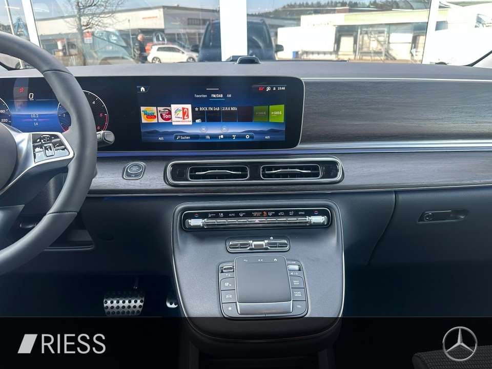 Car picture 10