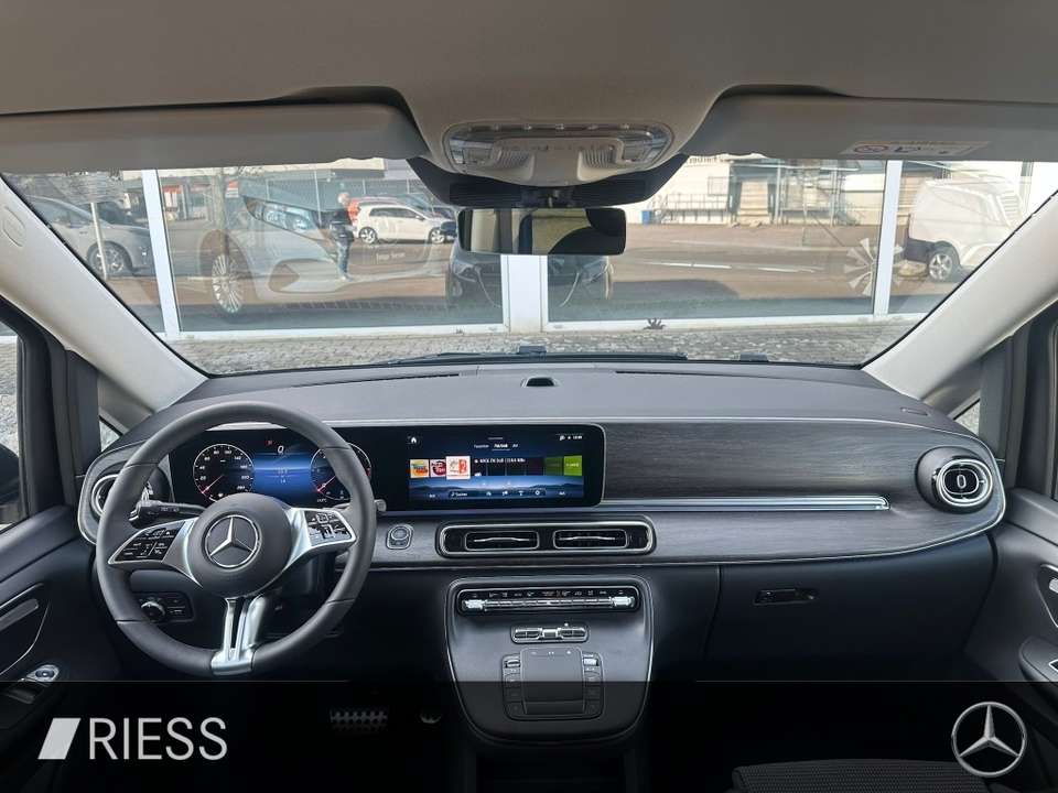 Car picture 11
