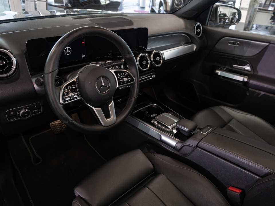 Mercedes-Benz GLB 200 - Imagem 7