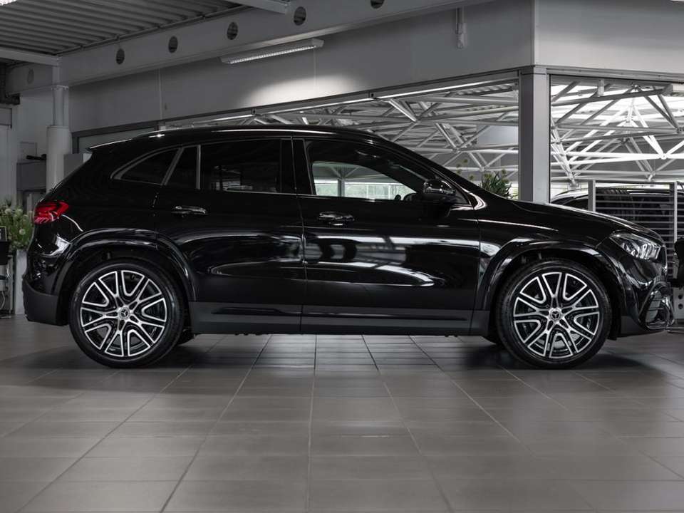 Mercedes-Benz GLA 200 - Imagem 4