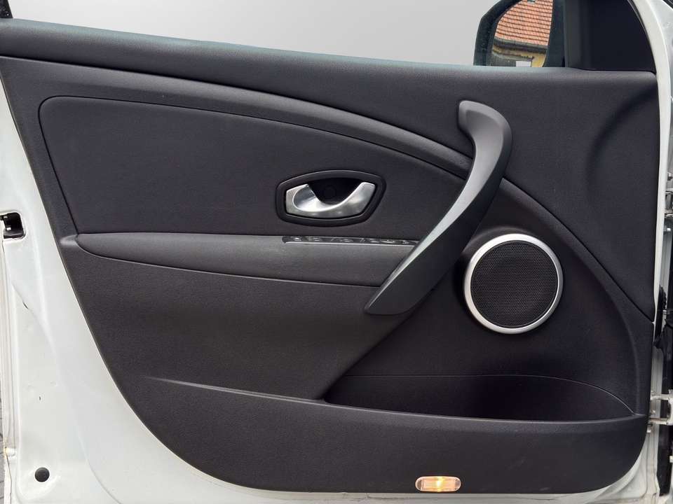 Renault Megane - Imagem 14