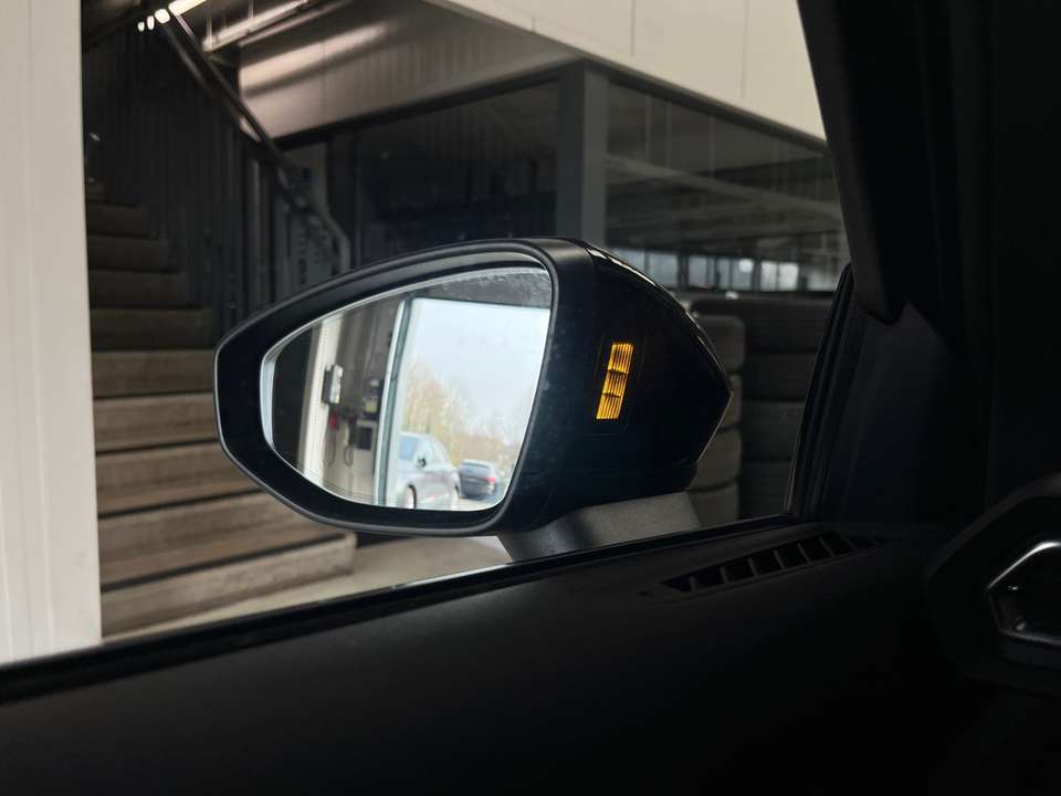 Car picture 8