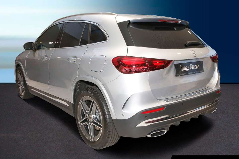 Mercedes-Benz GLA 200 - Imagem 4