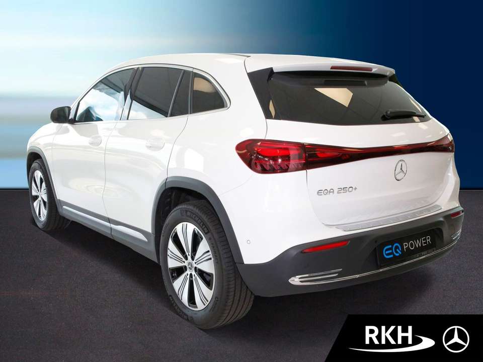 Mercedes-Benz EQA 250 - Imagem 4