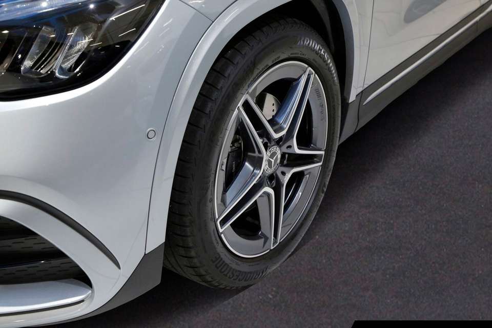 Mercedes-Benz GLA 200 - Imagem 5