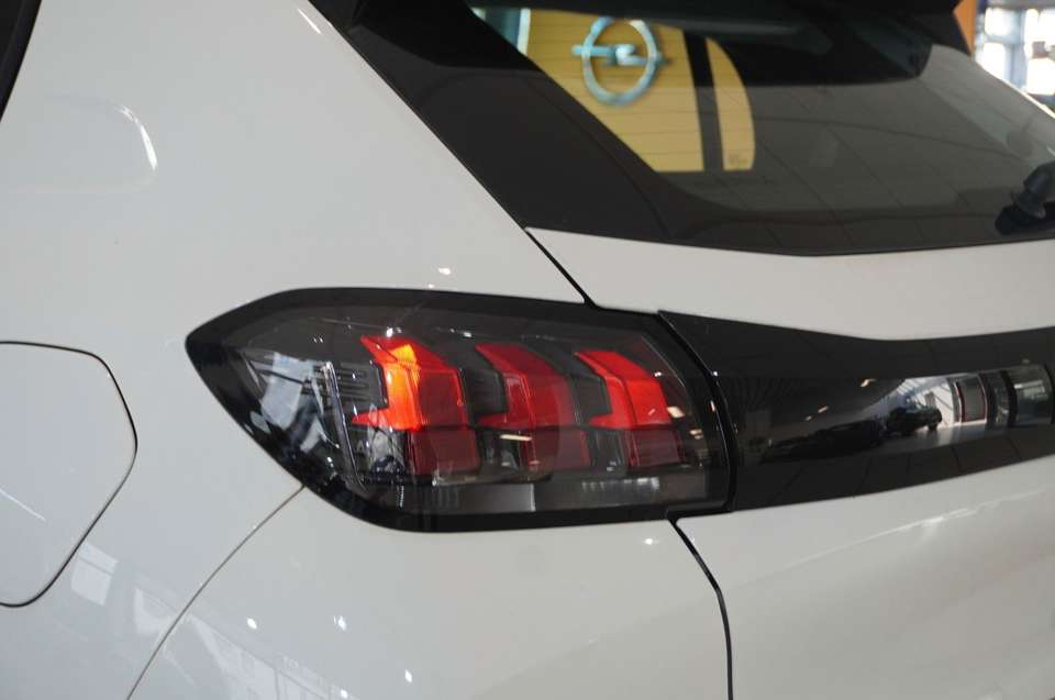 Car picture 10