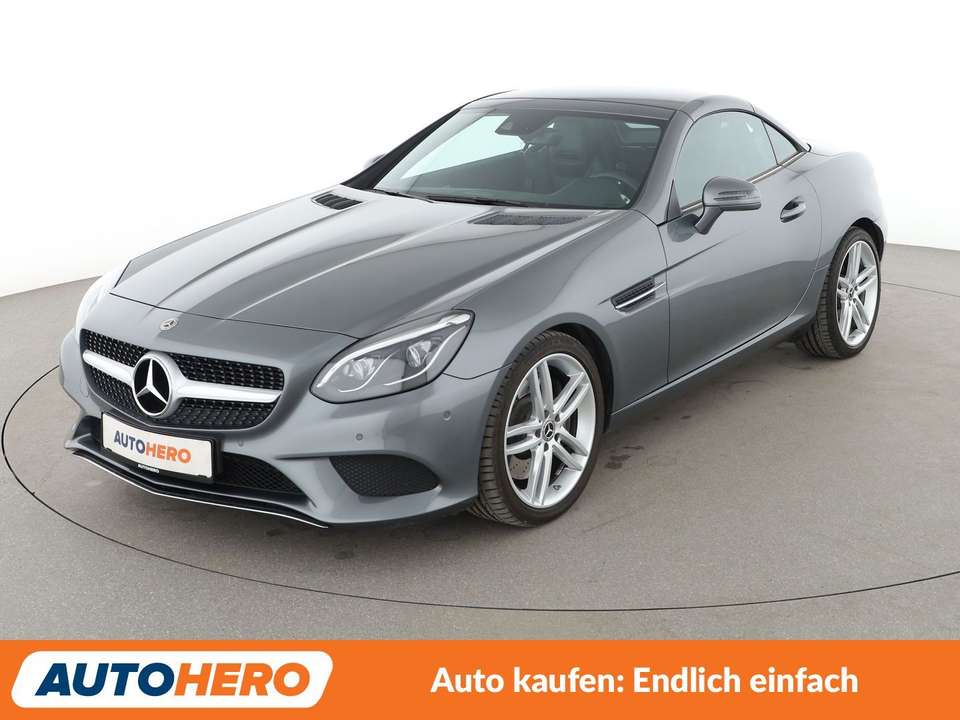 Mercedes-Benz SLC 300 - Imagem 1