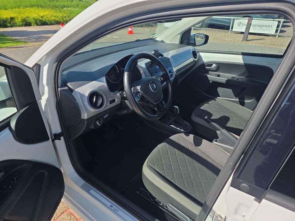 Car picture 9