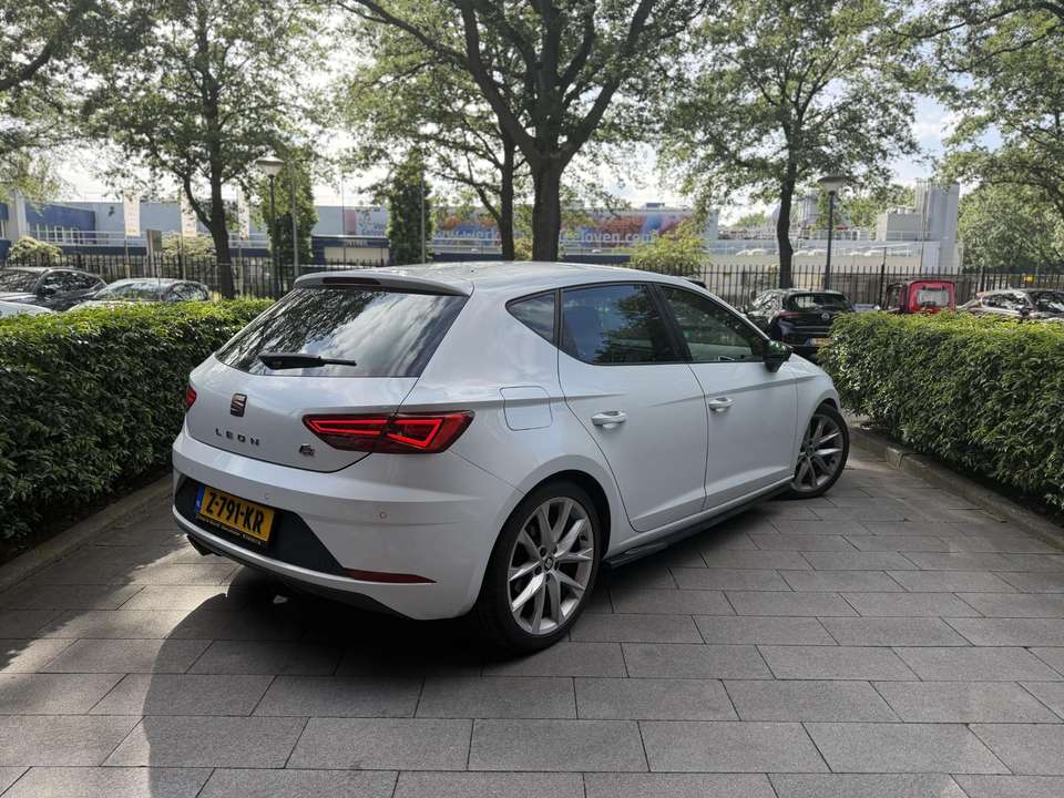 SEAT Leon - Imagem 2