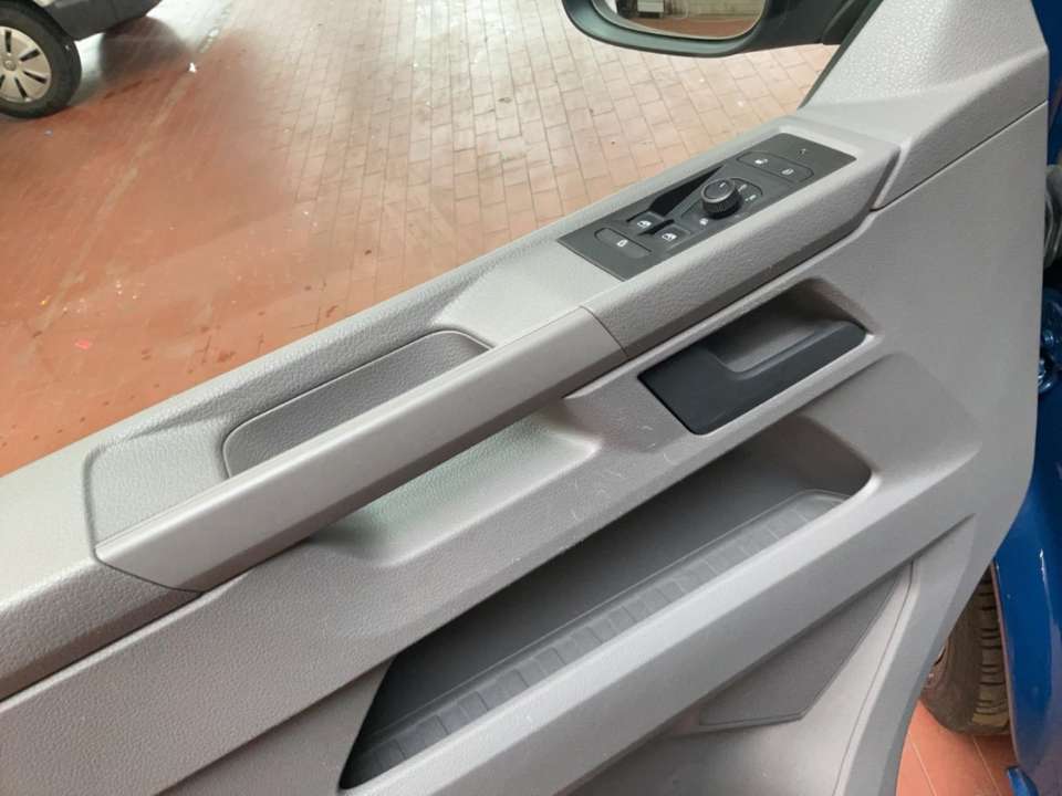 Car picture 12