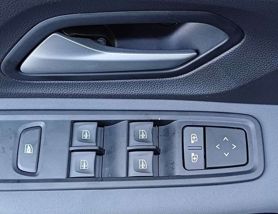 Car picture 11