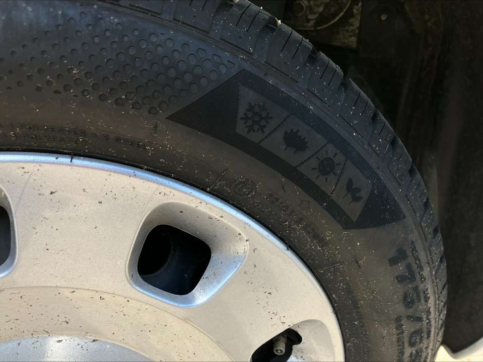 Car picture 9