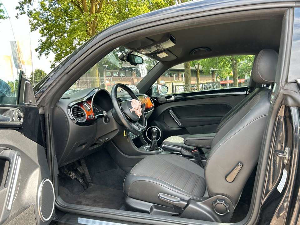 Volkswagen Beetle - Imagem 13