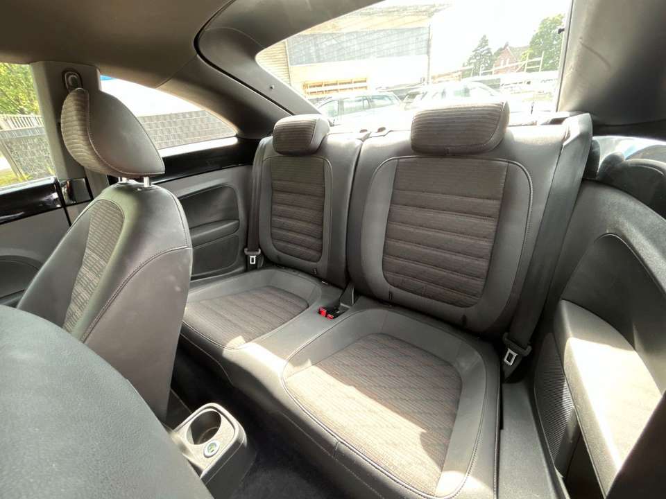 Volkswagen Beetle - Imagem 15