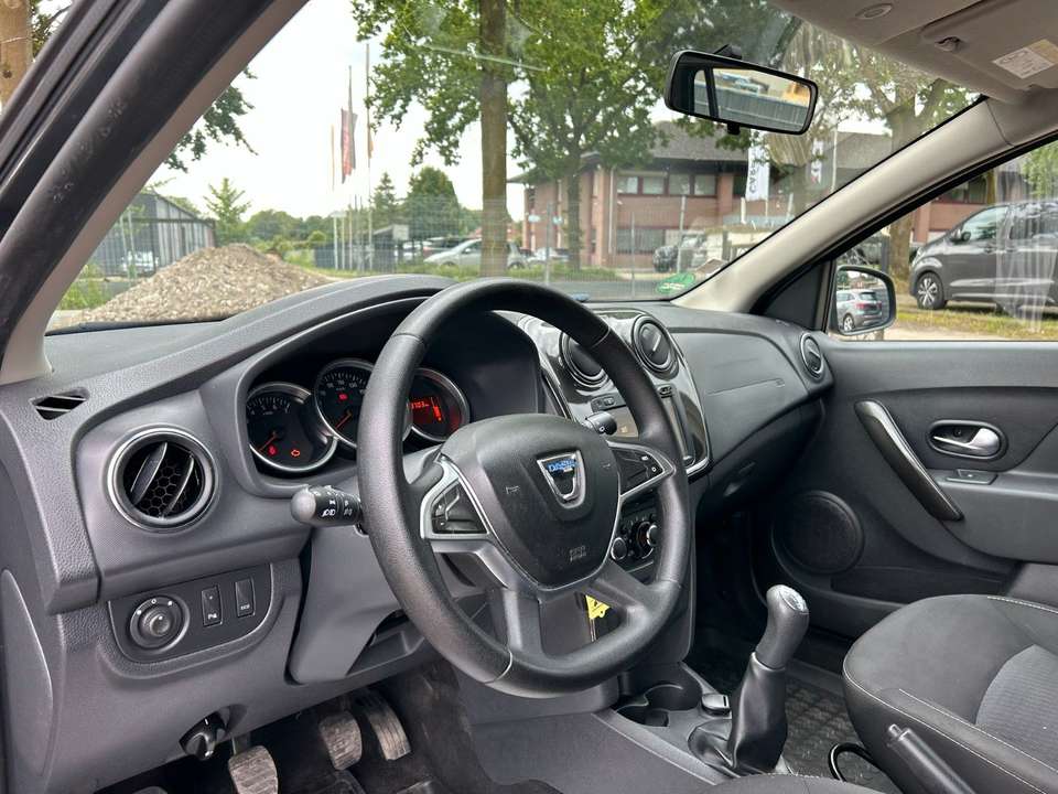 Car picture 11