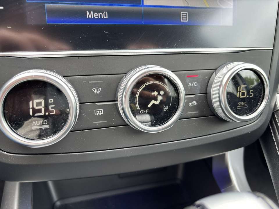 Car picture 9