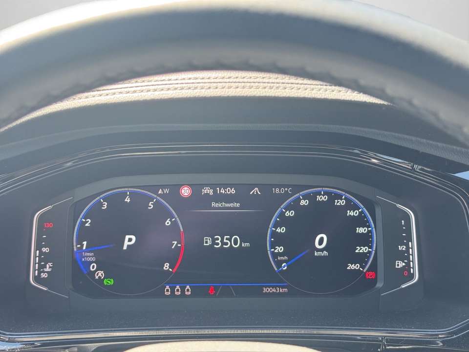 Car picture 10