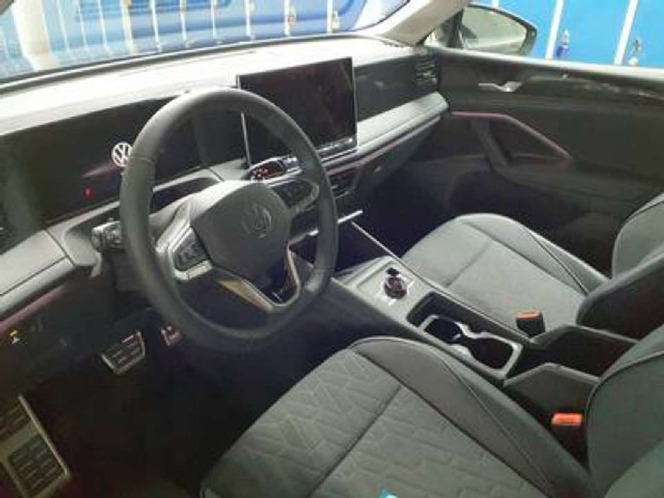 Car picture 5