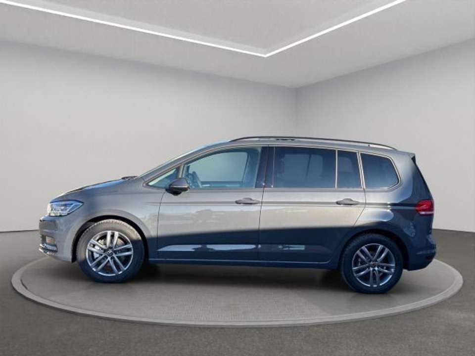 Volkswagen Touran - Imagem 5