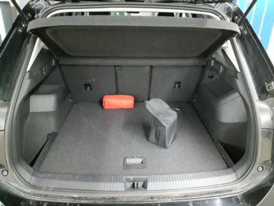 Car picture 9
